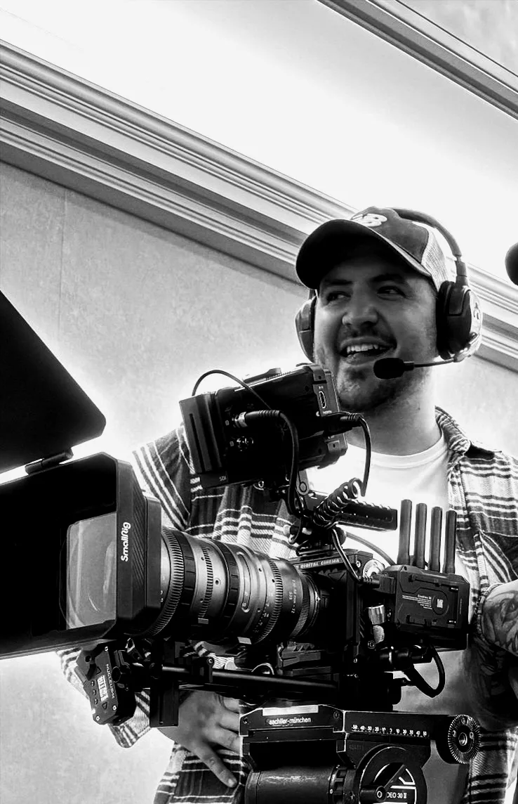 Maximilian Wunderlich, Co-Founder von Frame de la Frame, an der Kamera